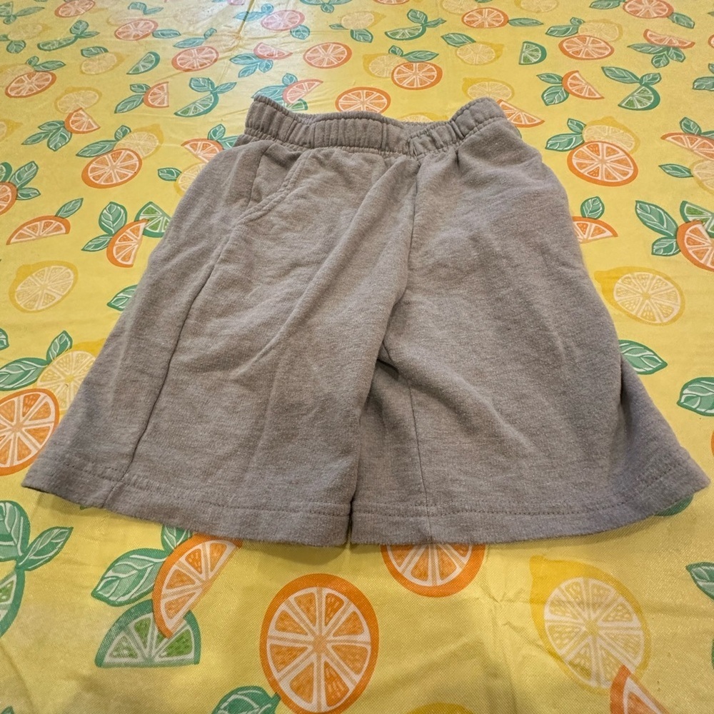 Cat and Jack Grey Small (6/7) Size Shorts